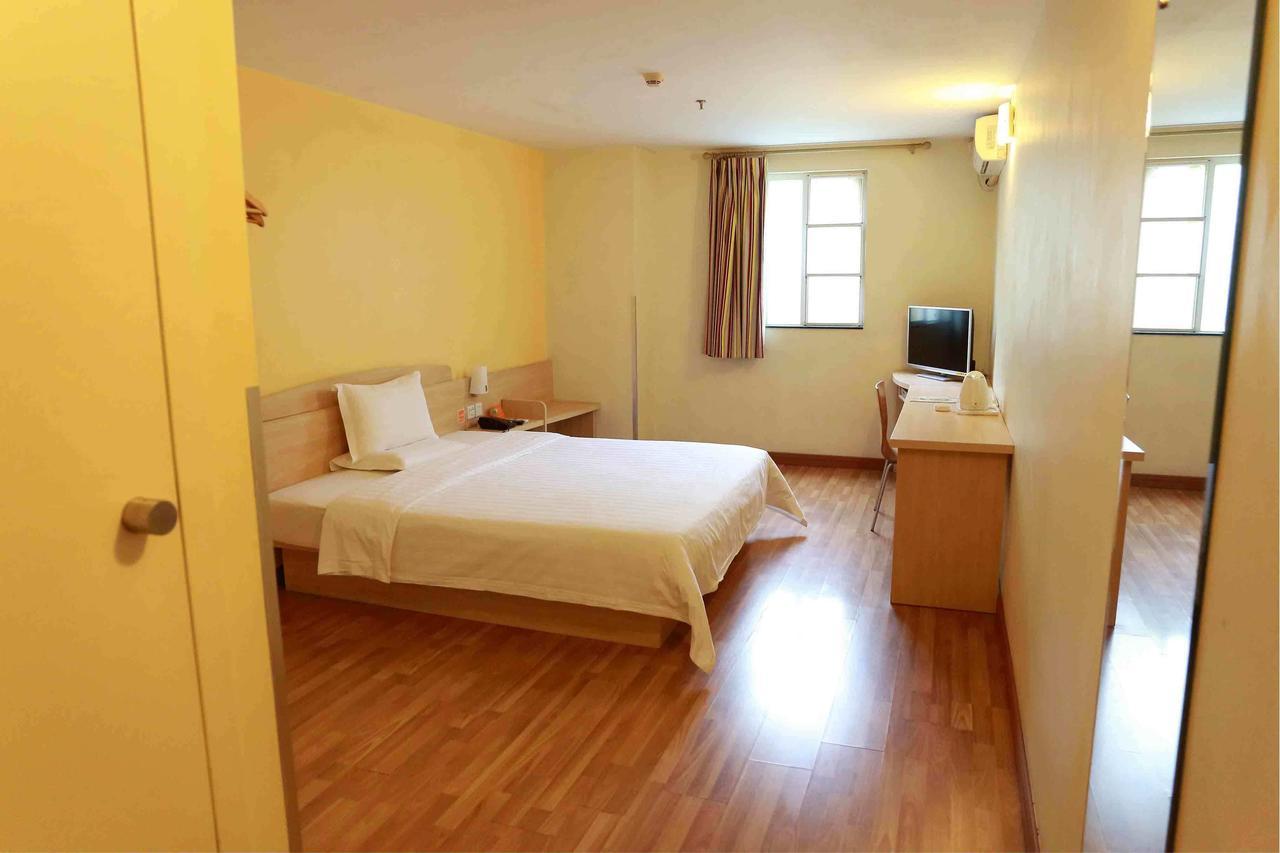 Haimen 365 Hotel الغرفة الصورة