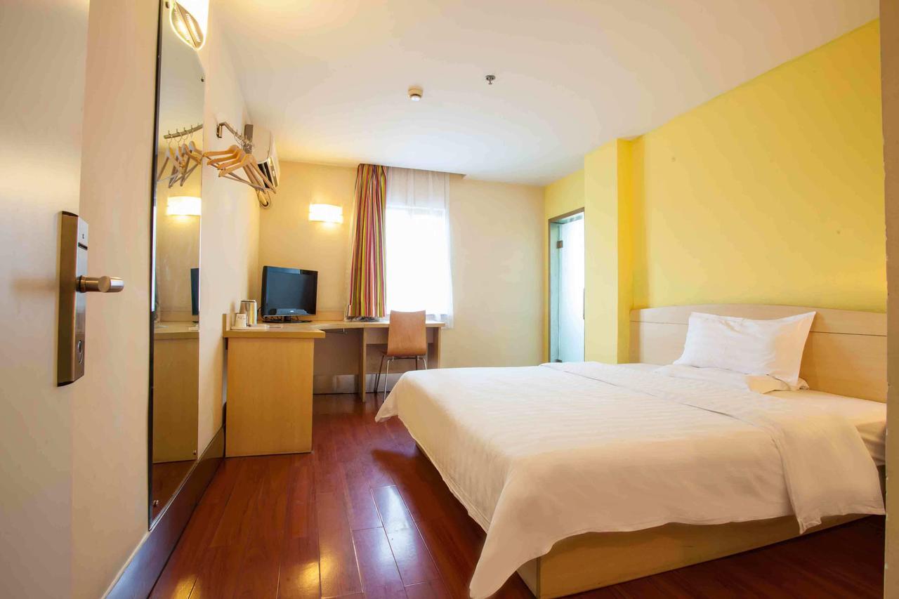 Haimen 365 Hotel الغرفة الصورة